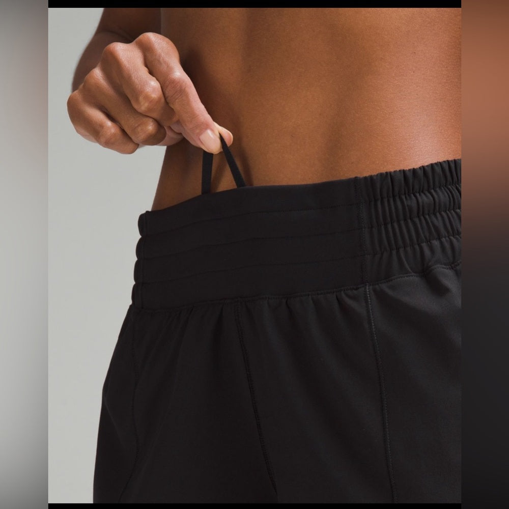 Hotty Hot High-Rise LinedShort 2.5"