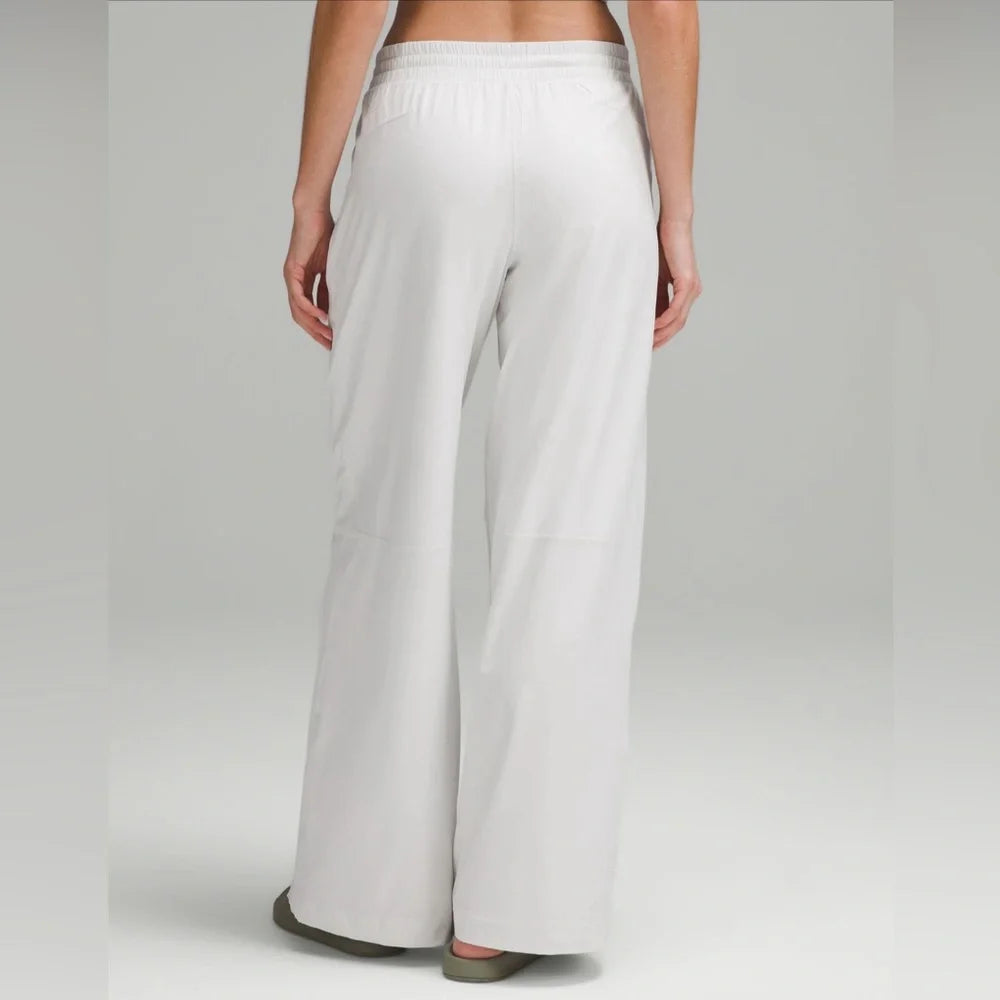 SWIFT MID RISE WIDE LEG pant