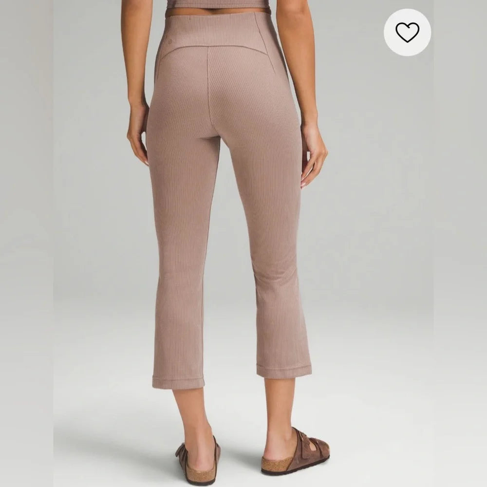 Ribbed Softstreme Zip-Leg High-Rise Cropped Pant 25"