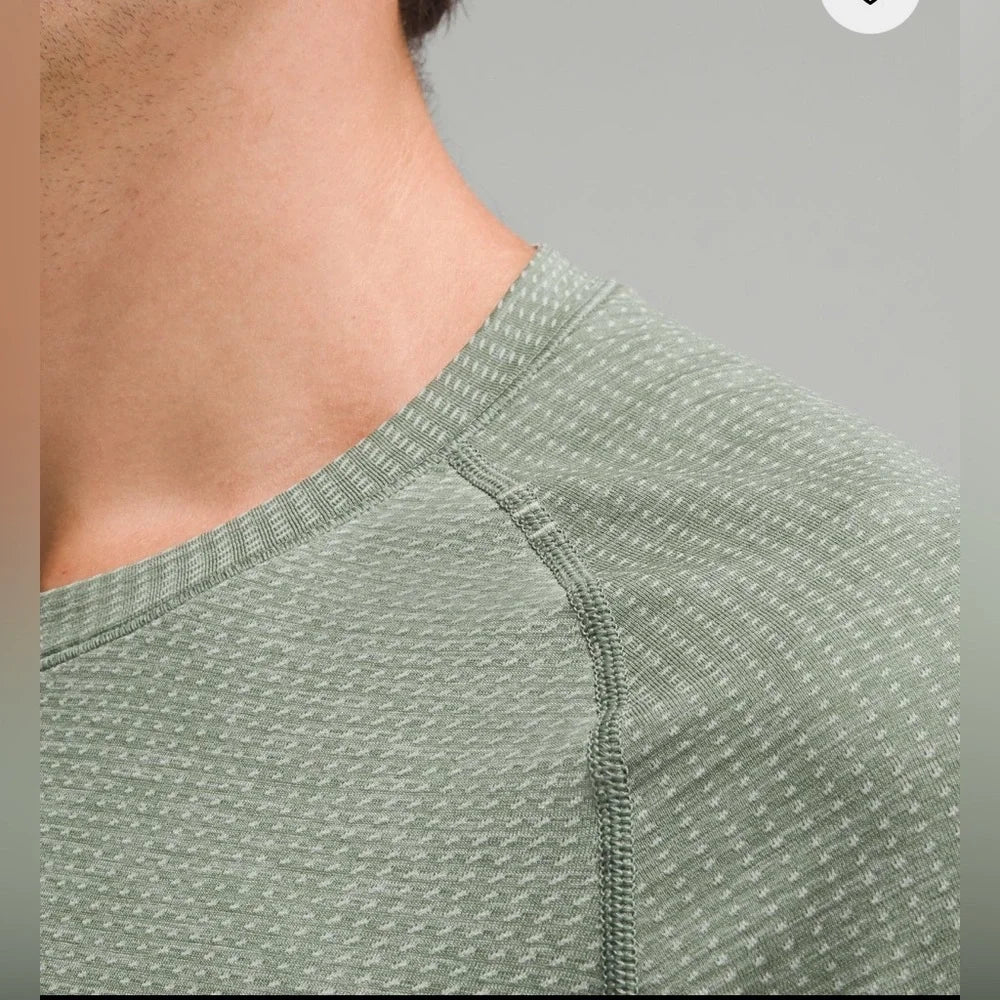 Metal Vent Tech Short-Sleeve Shirt