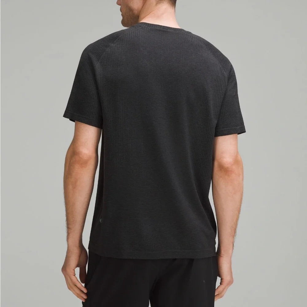 Metal Vent Tech Short-Sleeve Shirt