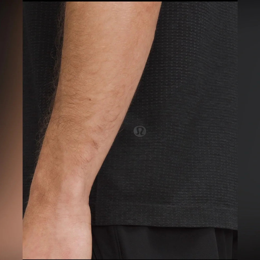 Metal Vent Tech Short-Sleeve Shirt