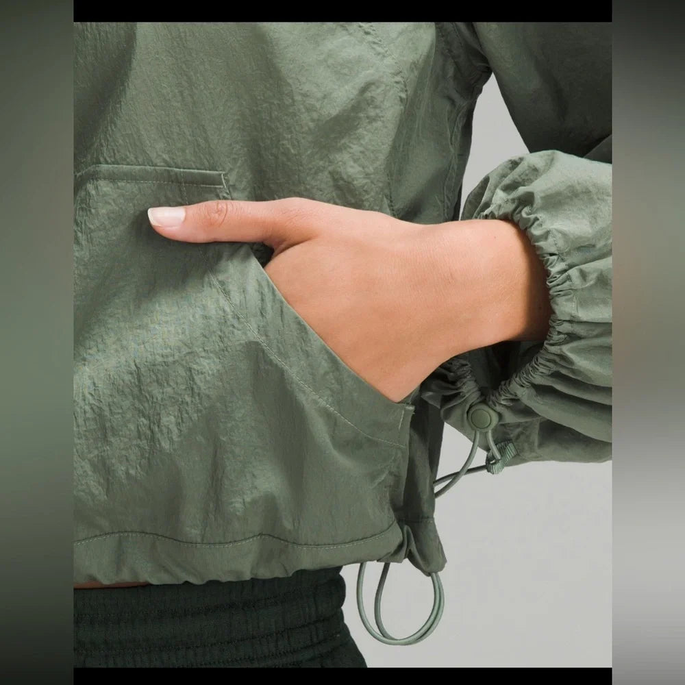 Scuba cropped anorak