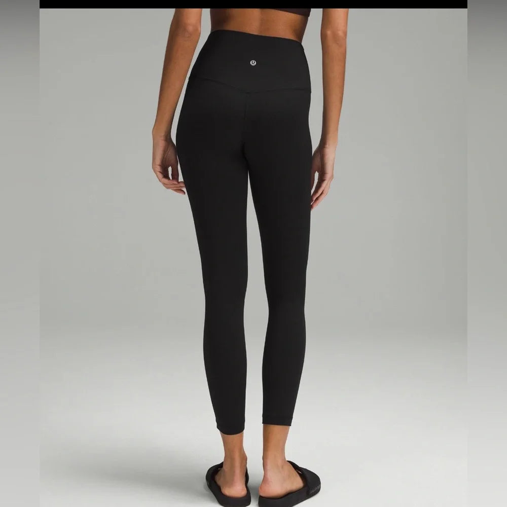 NWT Align™ High-RisePant 25" leggings