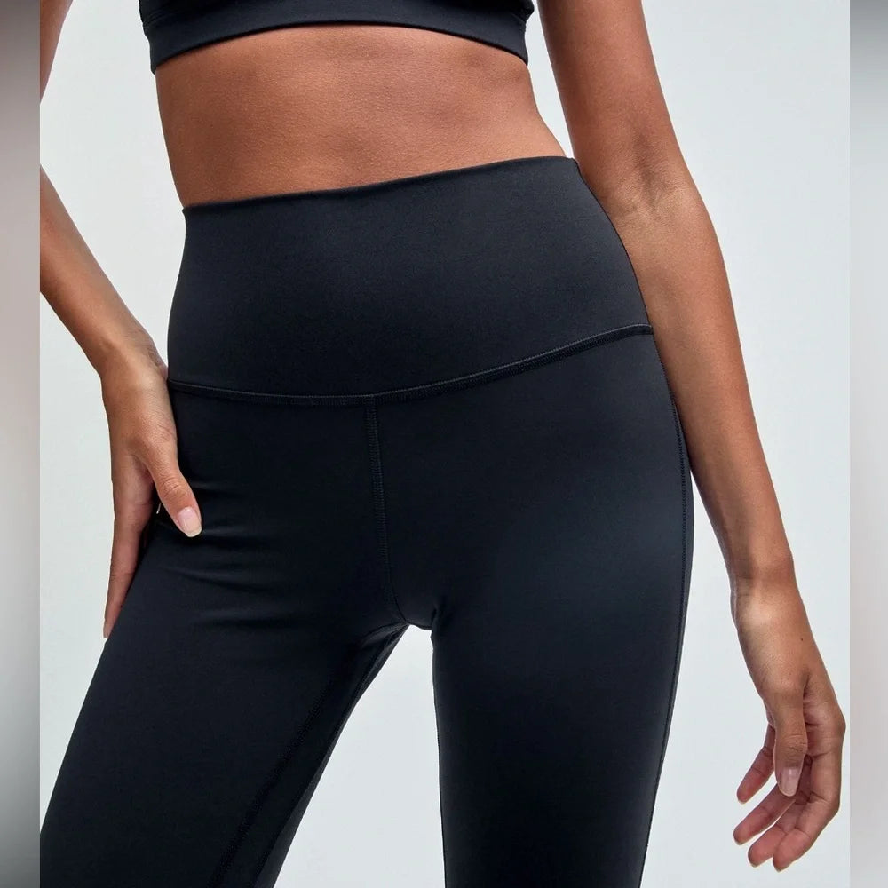 Align™ Mini-Flare Pant *Regular High rise