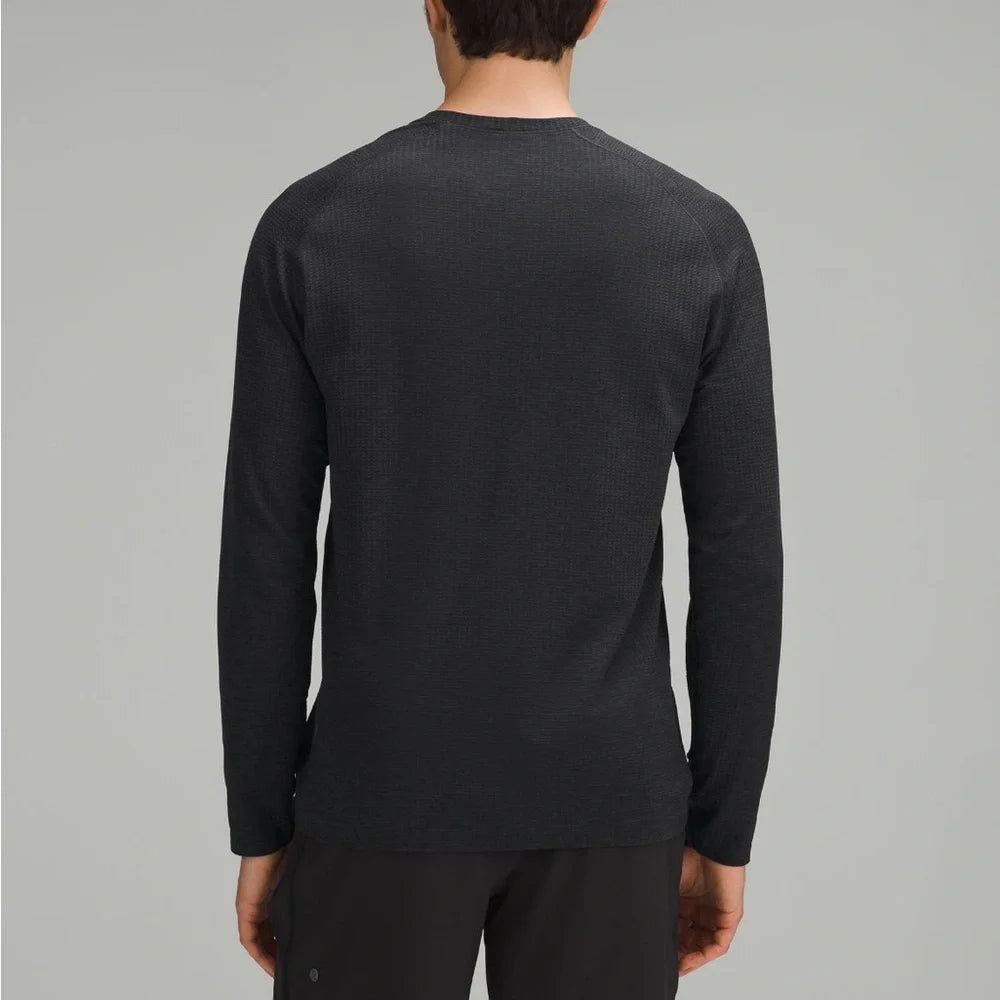 athletic Metal Vent Tech Long-Sleeve Shirt