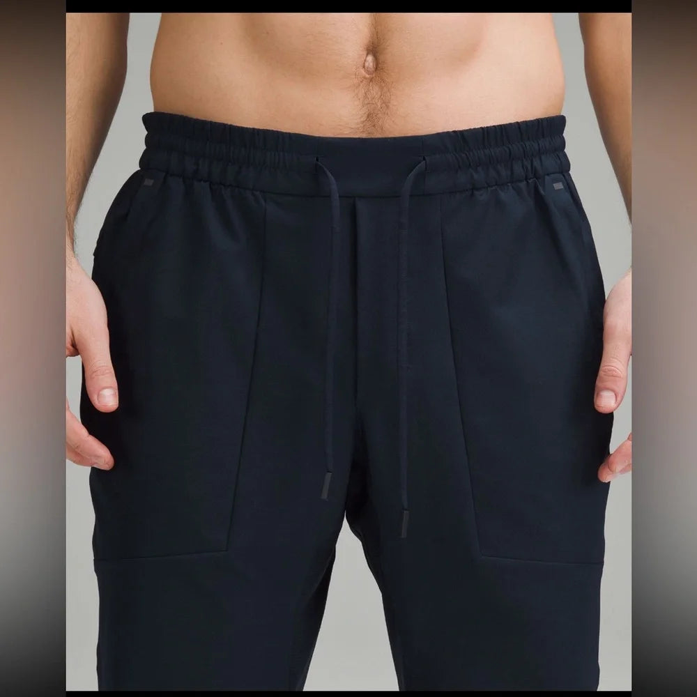 icense to Train Jogger Regular Men's Navy Blue