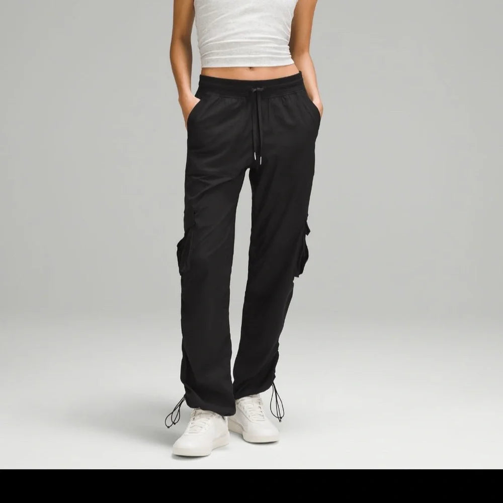 Dance Studio Relaxed-Fit Mid-Rise Cargo
