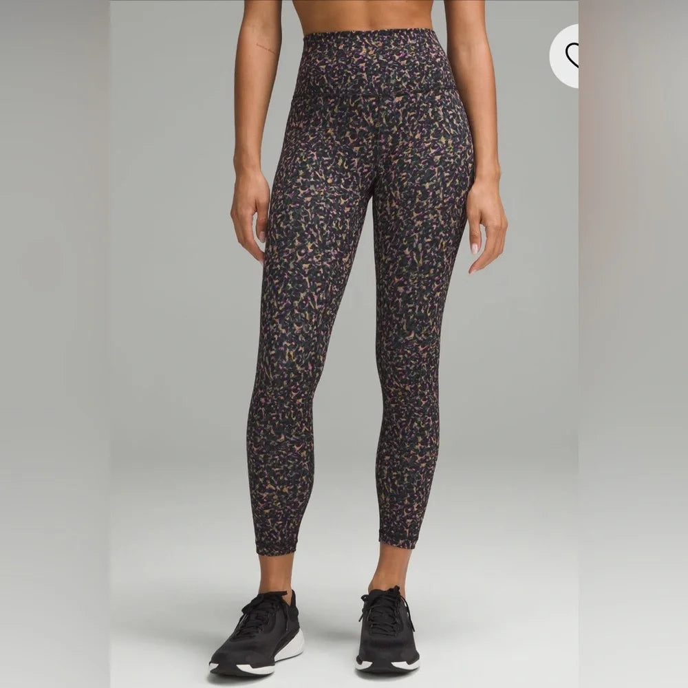 Wunder Train High-Rise Tight 28 leggings